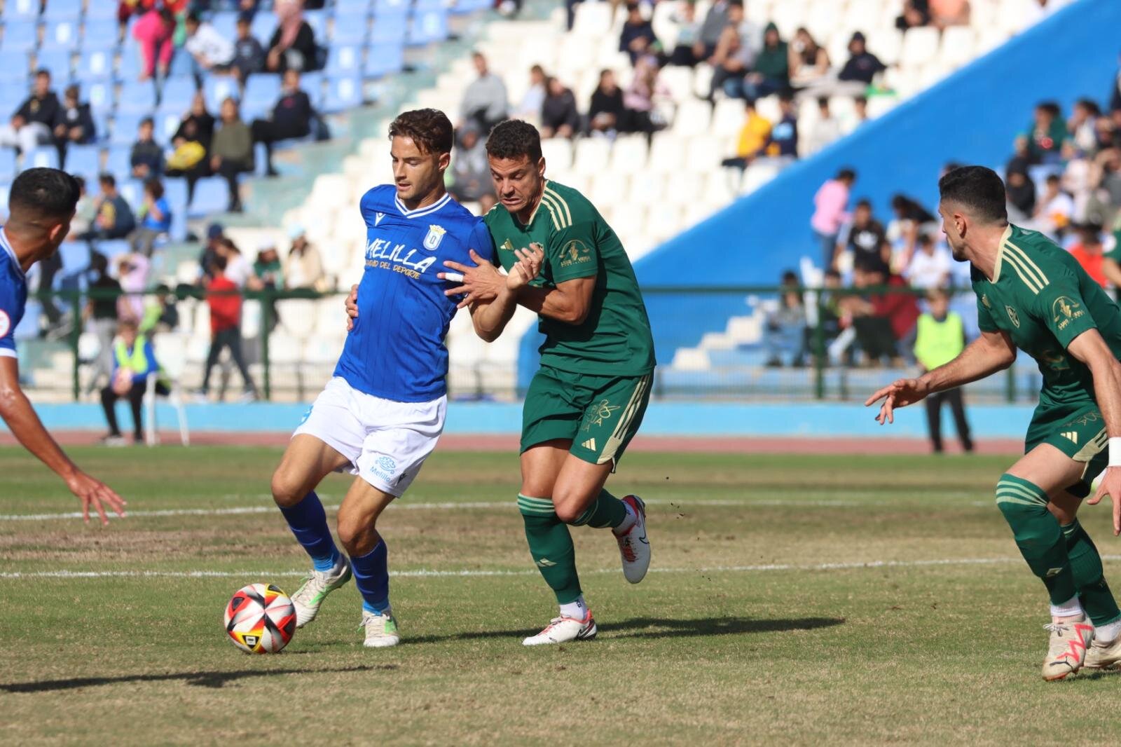 El Linares Deportivo Pierde Ante El Colista El UD Melilla