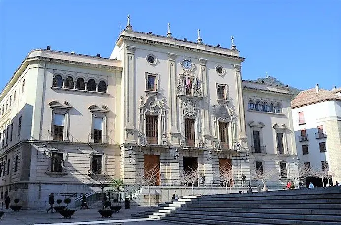 Jaén prevé acabar con su deuda comercial y normalizar el pago a proveedores tras años de retrasos