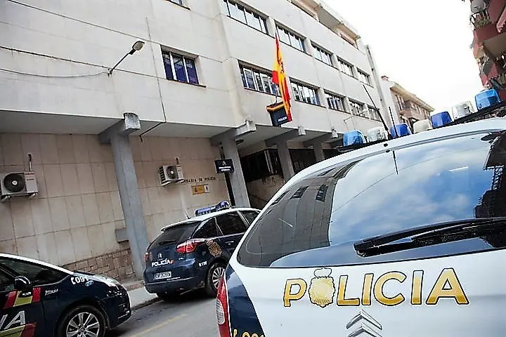 Cuatro policías nacionales, entre la veintena de detenidos en una operación contra el narco en Linares