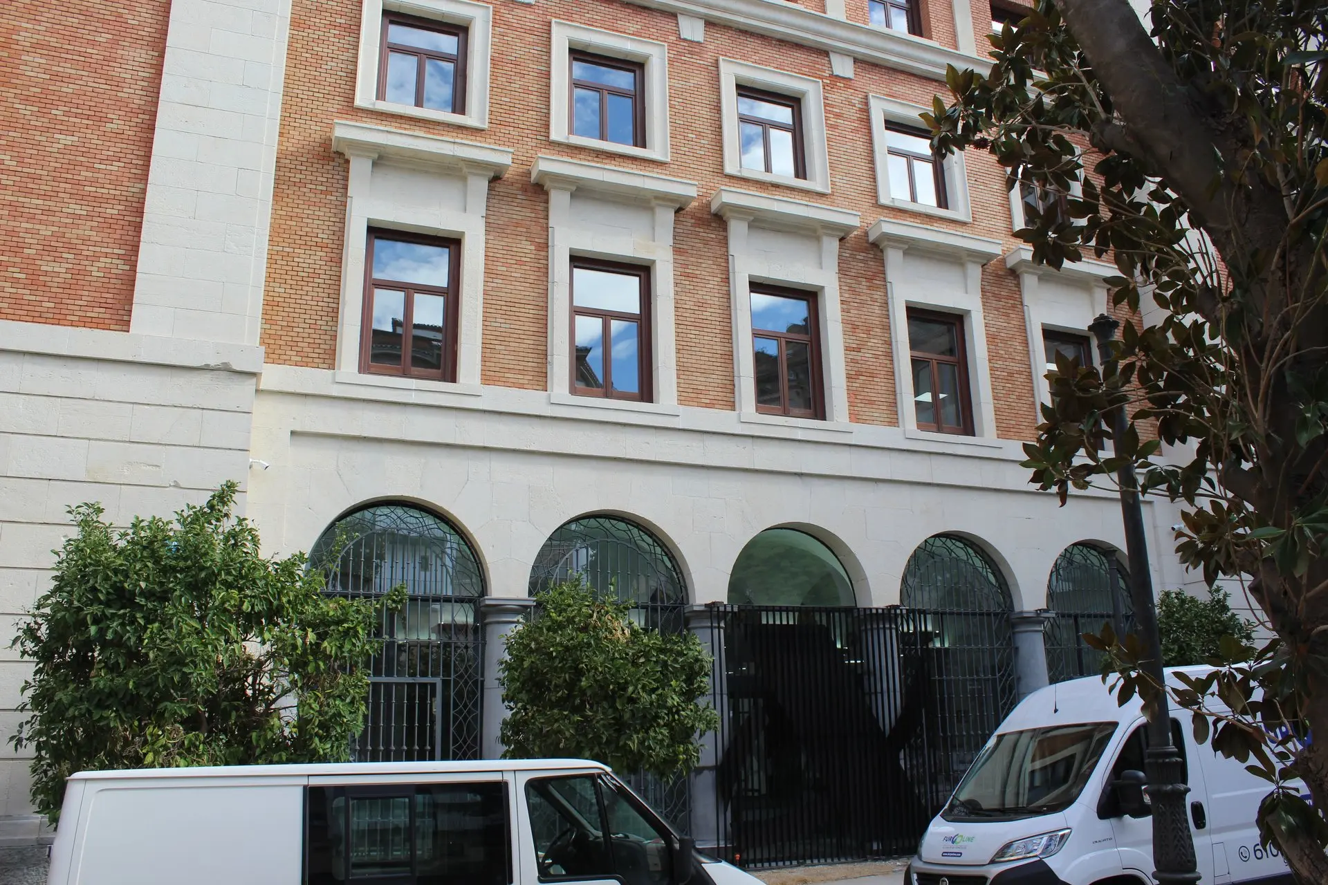 Unos 1.800 funcionarios jiennenses se beneficiarán de la jornada laboral de 35 horas