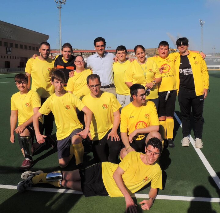 El hockey más integrador gana terreno en Alcalá la Real