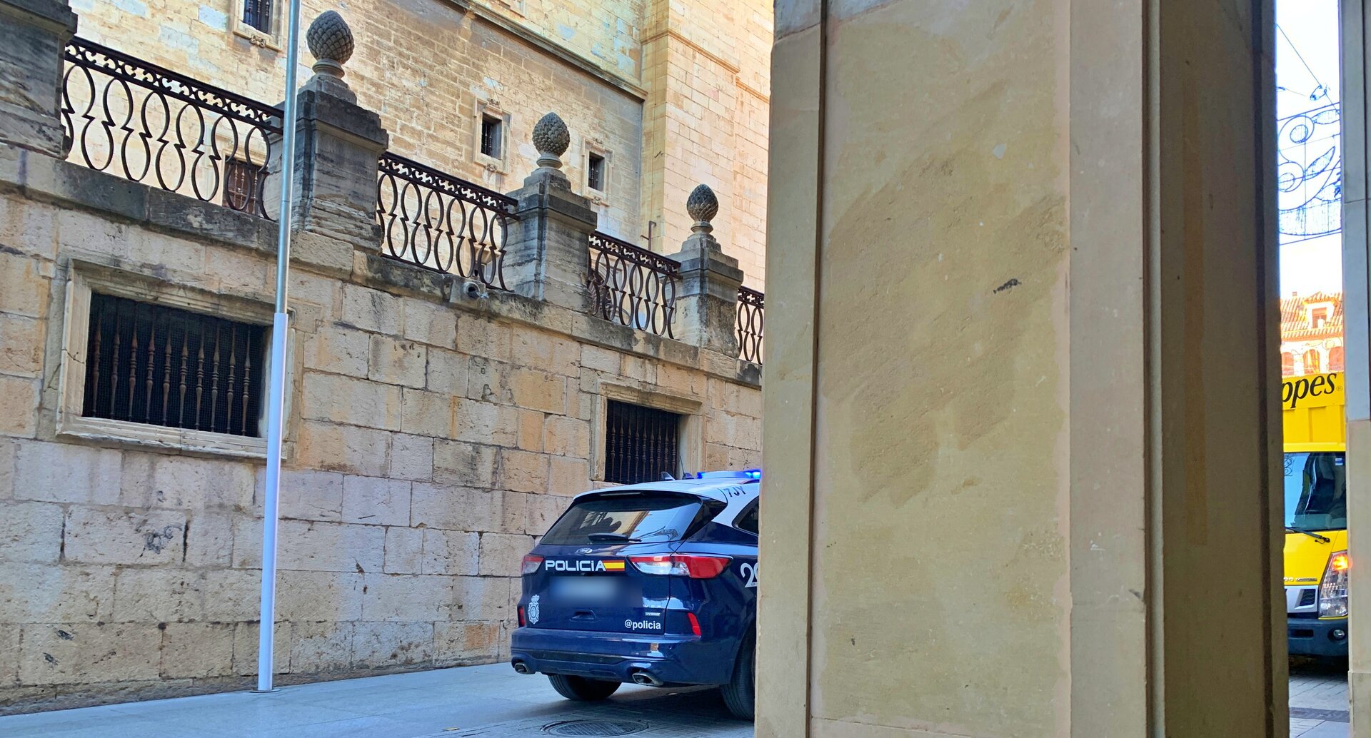 Arrestan a una pareja tras un atraco en un comercio de Las Fuentezuelas