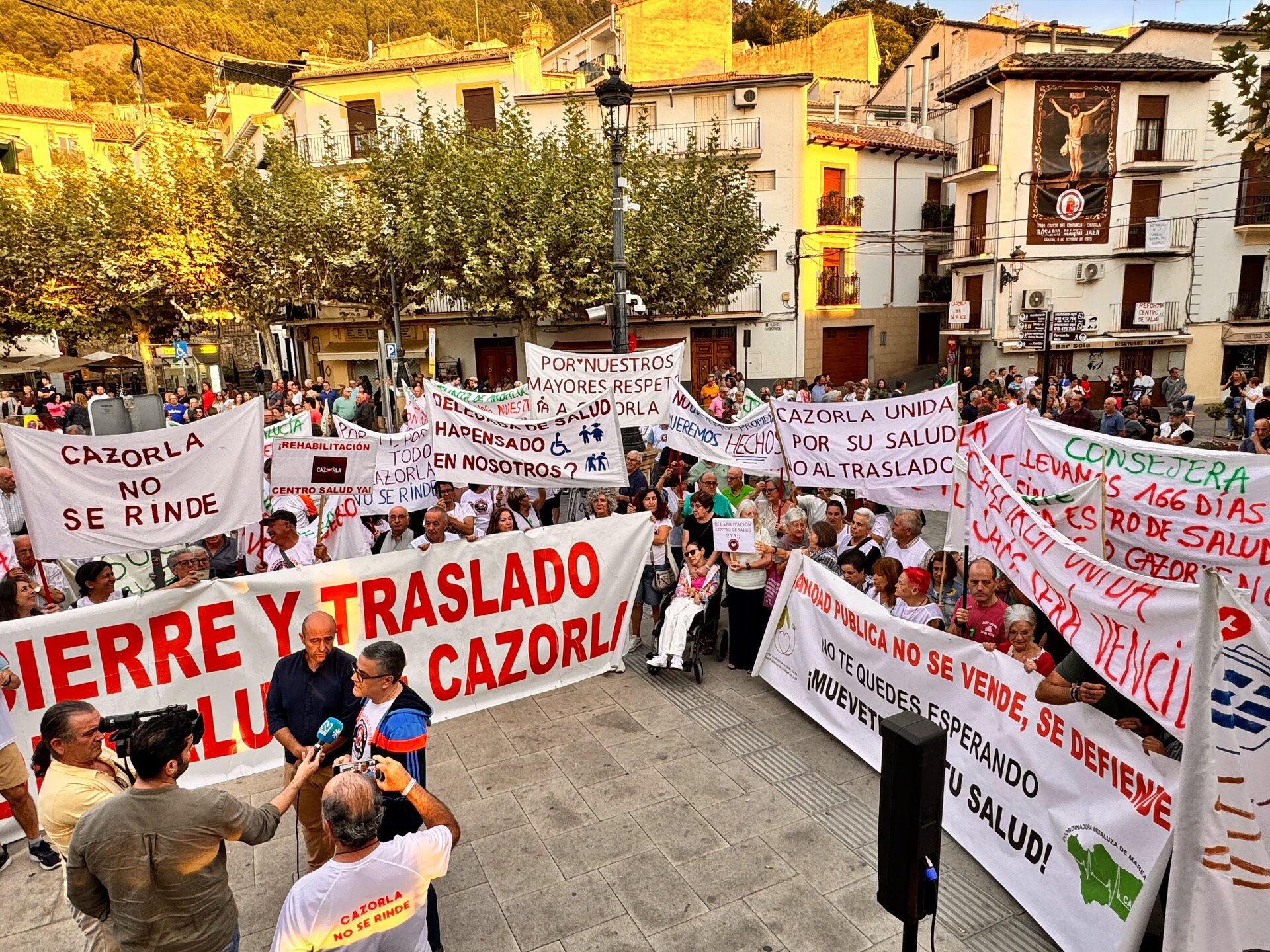 Cazorla analiza la propuesta provisional del médico rotatorio en el casco urbano