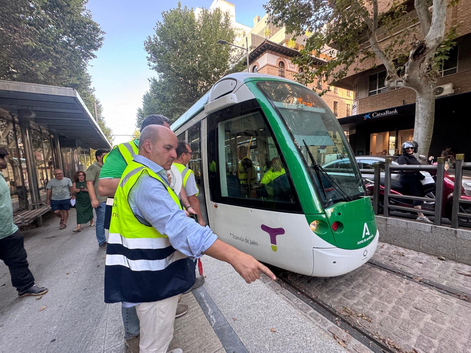 El tranvía de Jaén vuelve al punto muerto