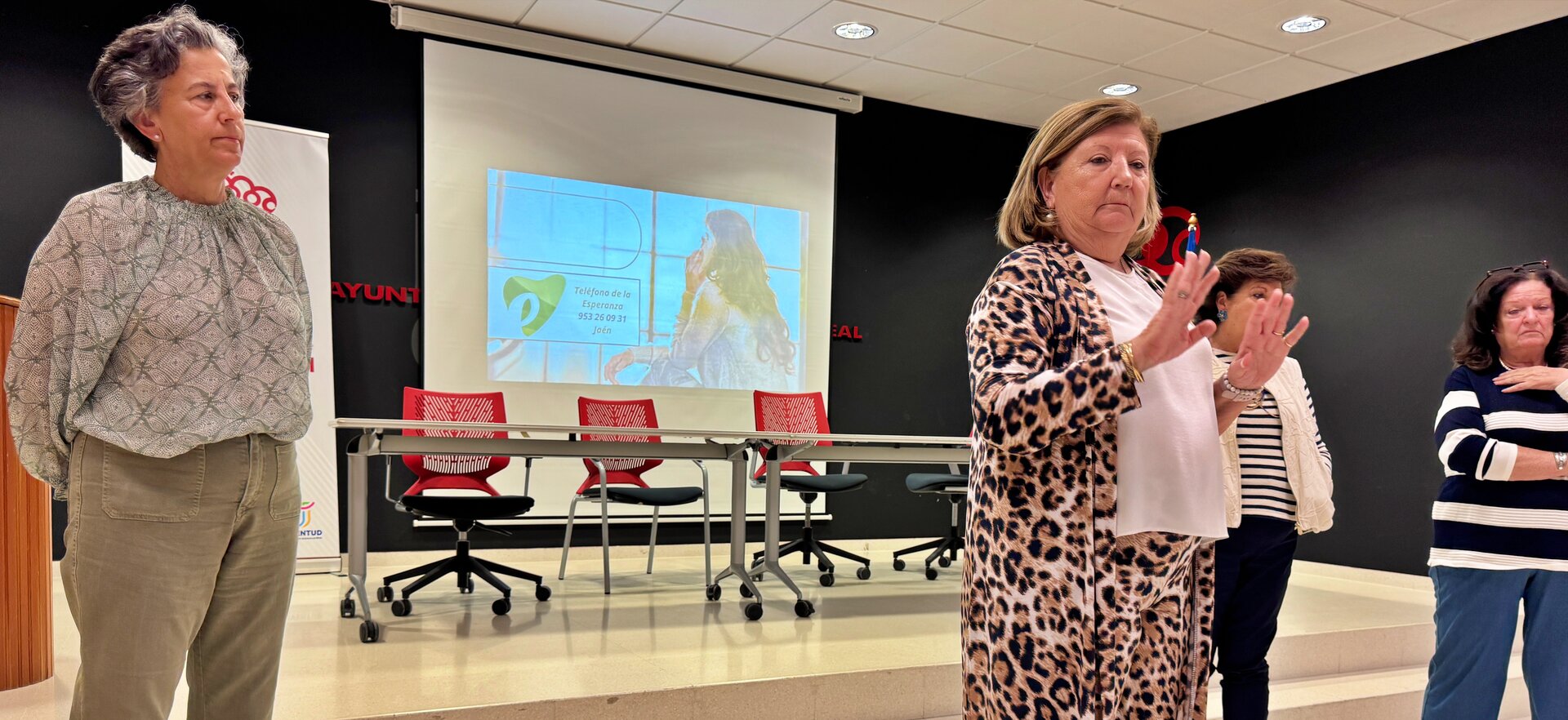 El Teléfono de la Esperanza ganará repercusión en Alcalá