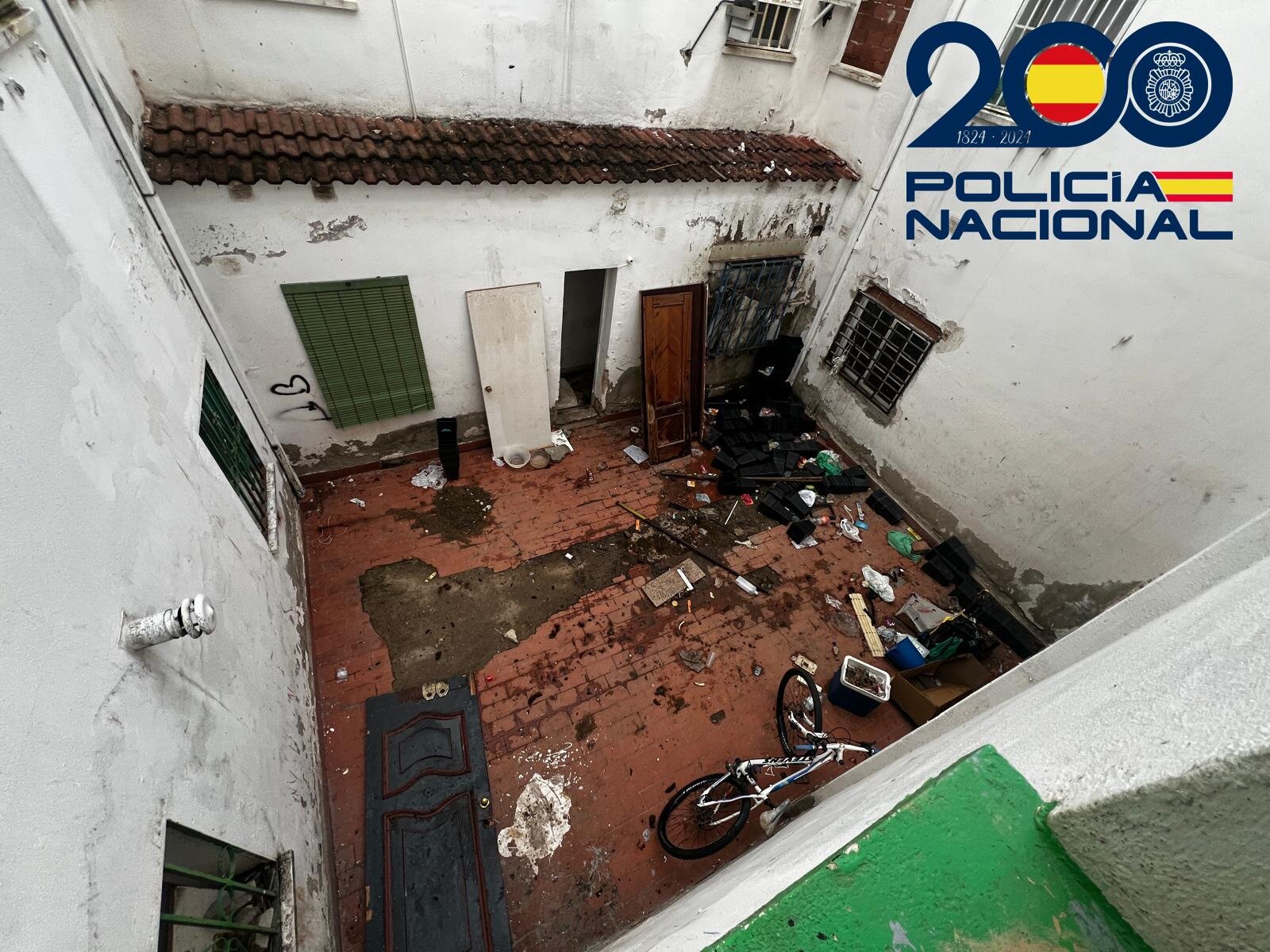 Inspeccionadas 100 viviendas con enganches ilegales para cultivar marihuana  en Arrayanes