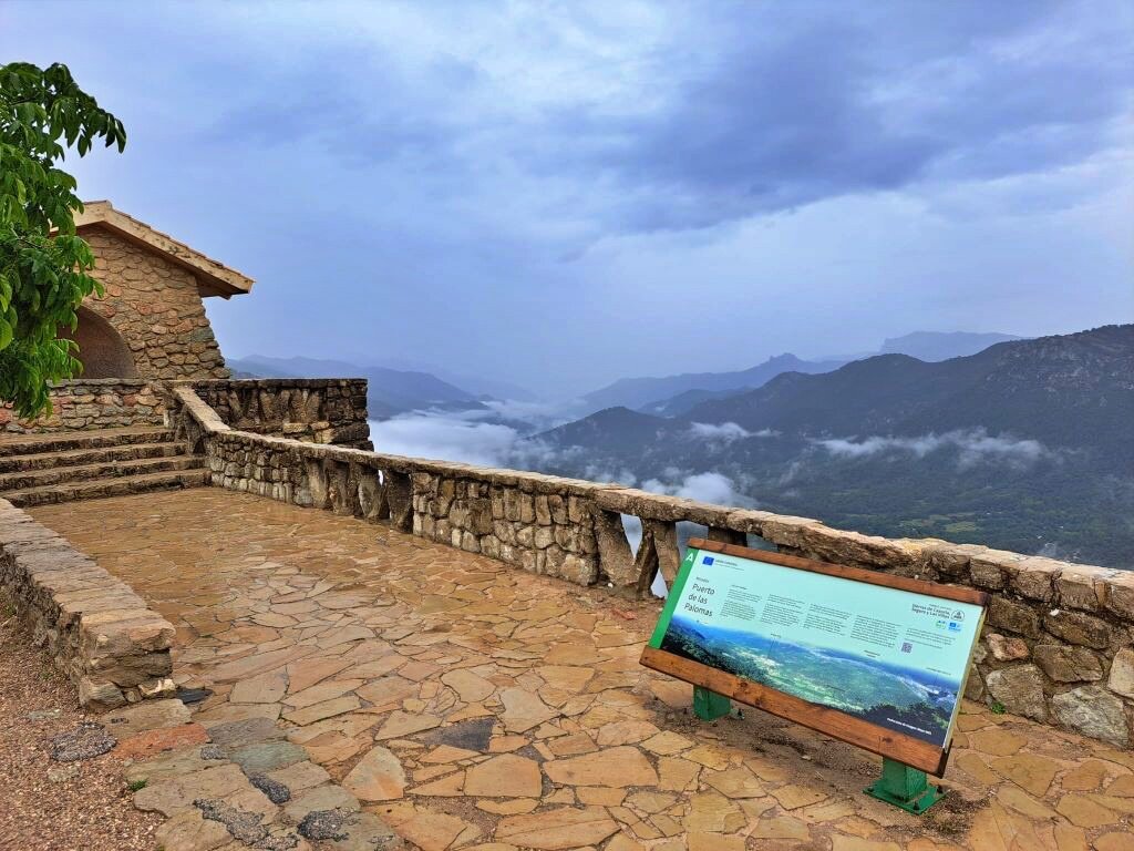 El mirador colgante del Puerto de las Palomas ilusiona a la patronal del turismo