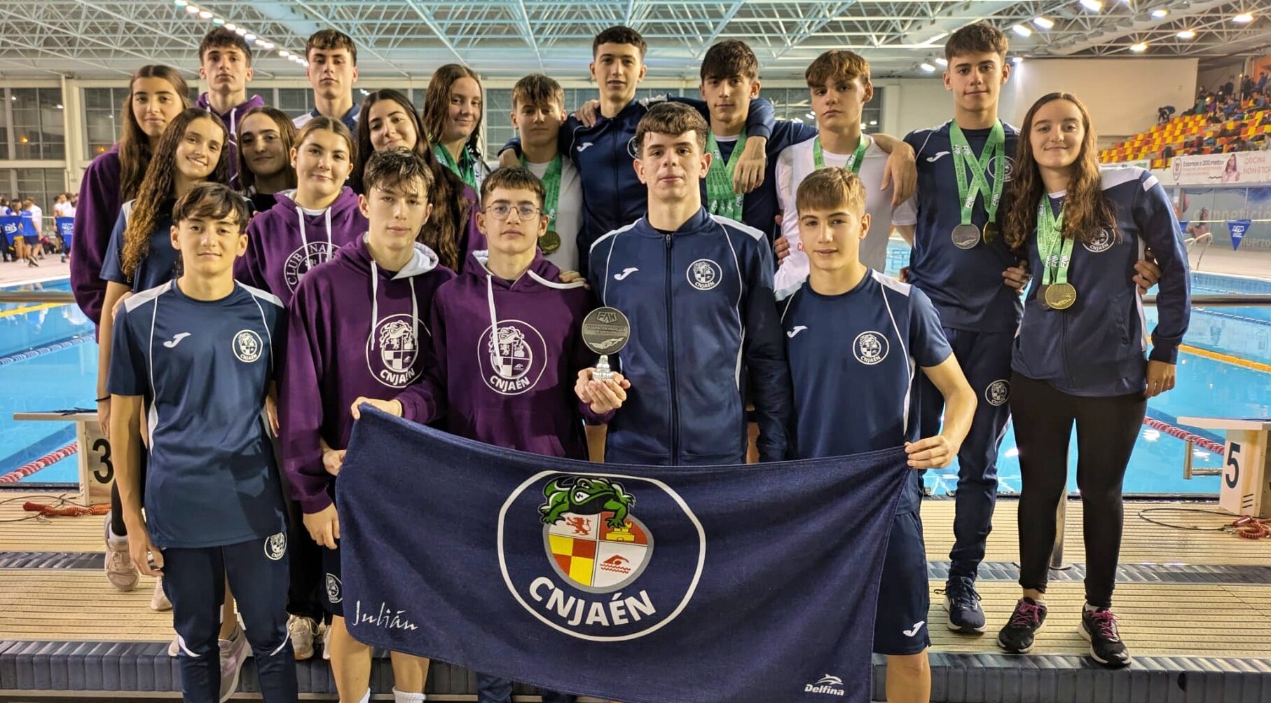 El CN Jaén suma 14 medallas en el Campeonato de Andalucía