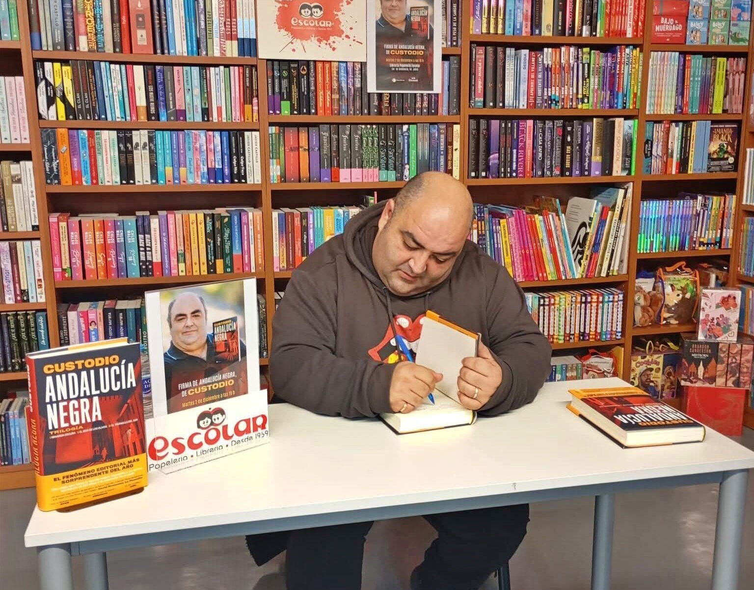 Custodio Pérez: "La fama fue trepidante al inicio, ahora la llevo mejor"