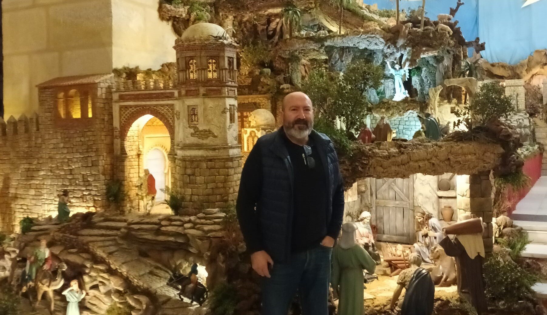 José Navarrete, un belenista "de altos vuelos" en Sabiote