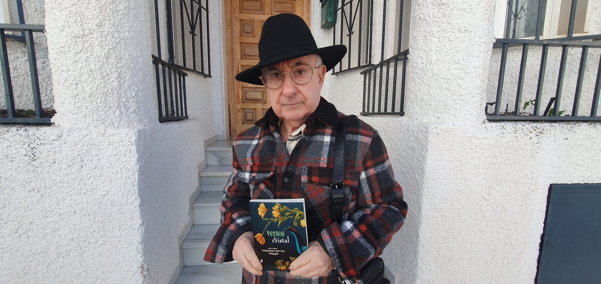 "La poesía puede ser muy reivindicativa y yo quiero lo mejor para Jaén"