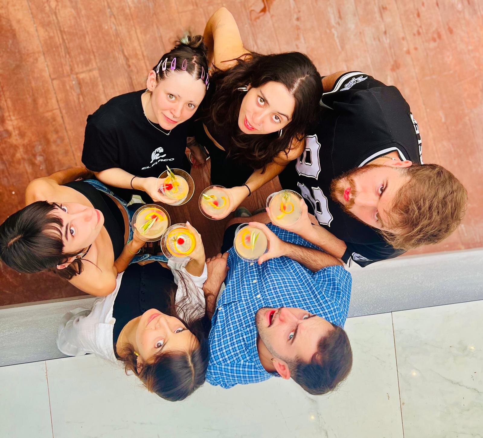 La segunda generación de La Dragona expone una obra coral