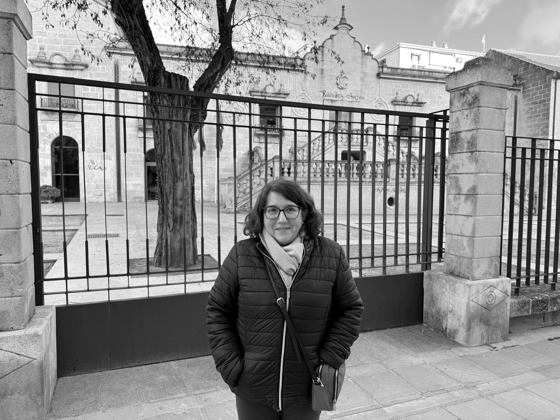 "La soledad no deseada golpea con más fuerza a las mujeres mayores"