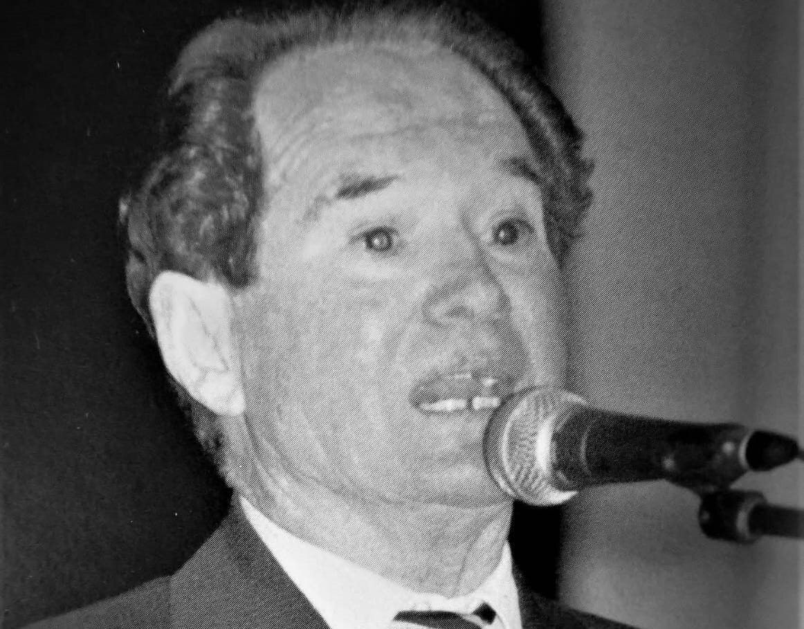 EL SIGLO DE MANOLO VALDERRAMA