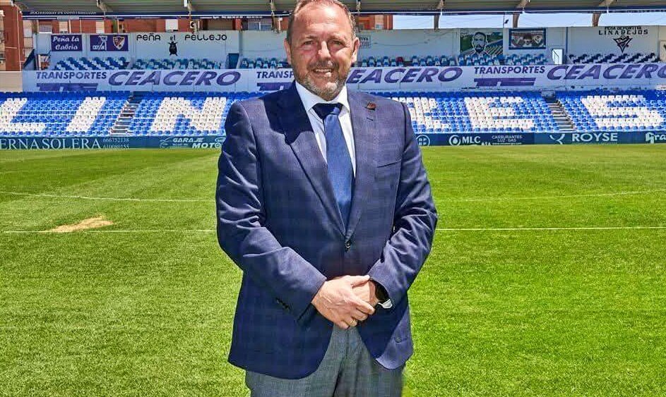 Luis Vera dimite como presidente del Linares Deportivo