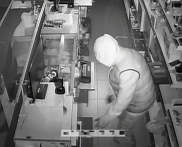 A prisión dos hombres por robos en establecimientos de Baeza