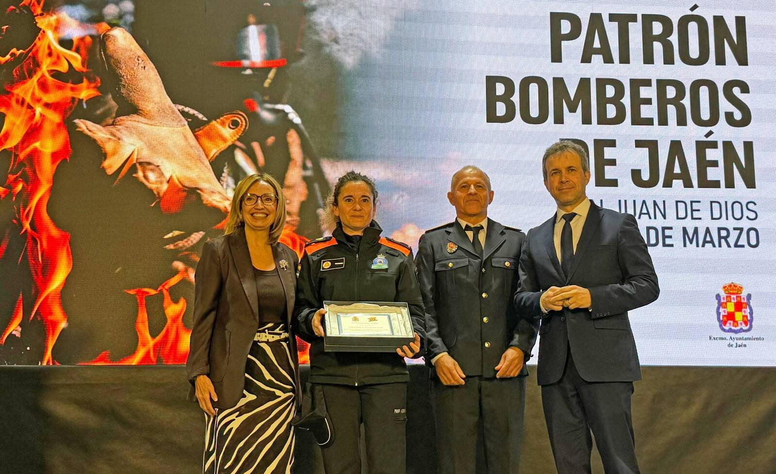 El Ayuntamiento convocará once nuevas plazas de bomberos