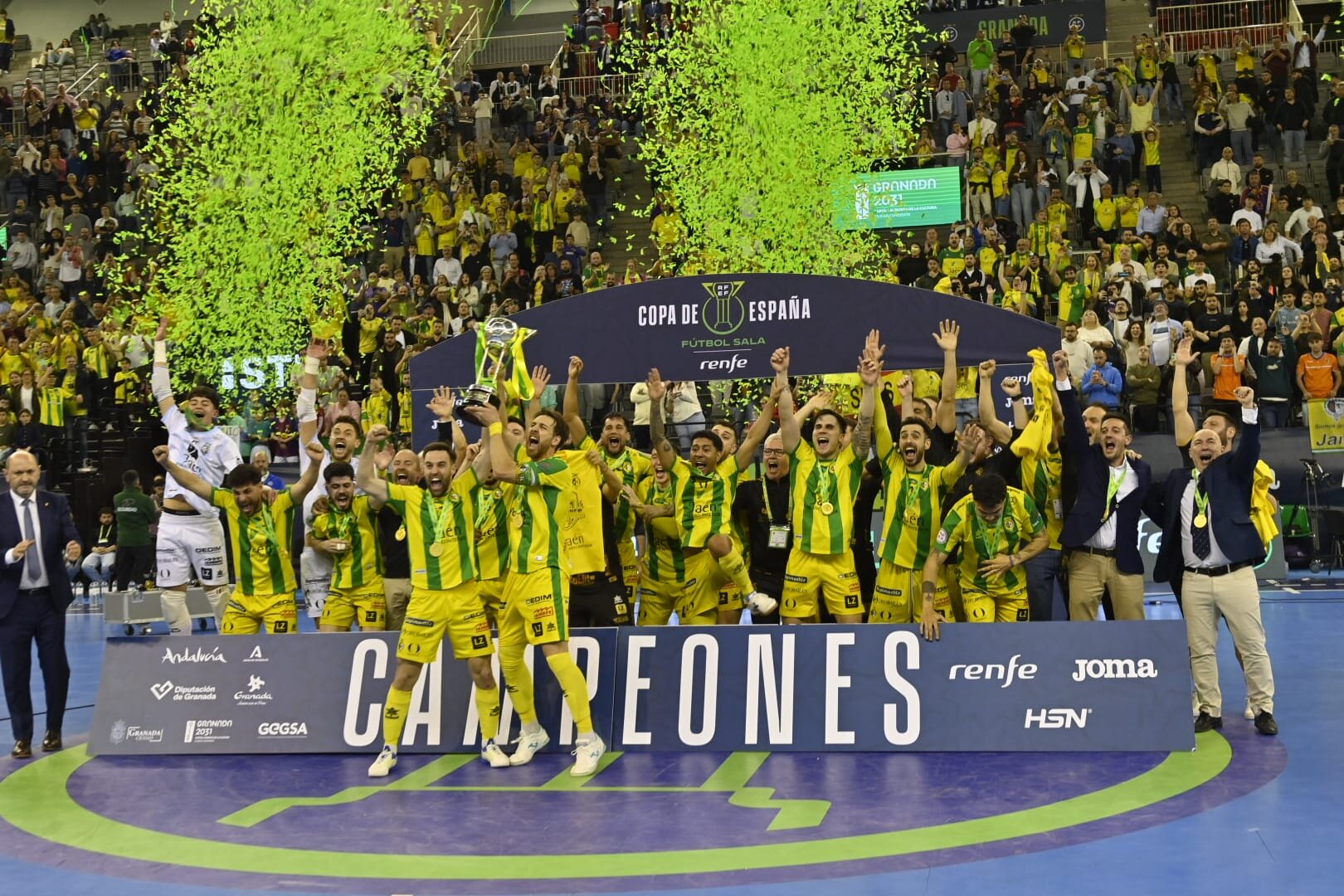 El Jaén Paraíso Interior reina en Granada y conquista su cuarta Copa de España