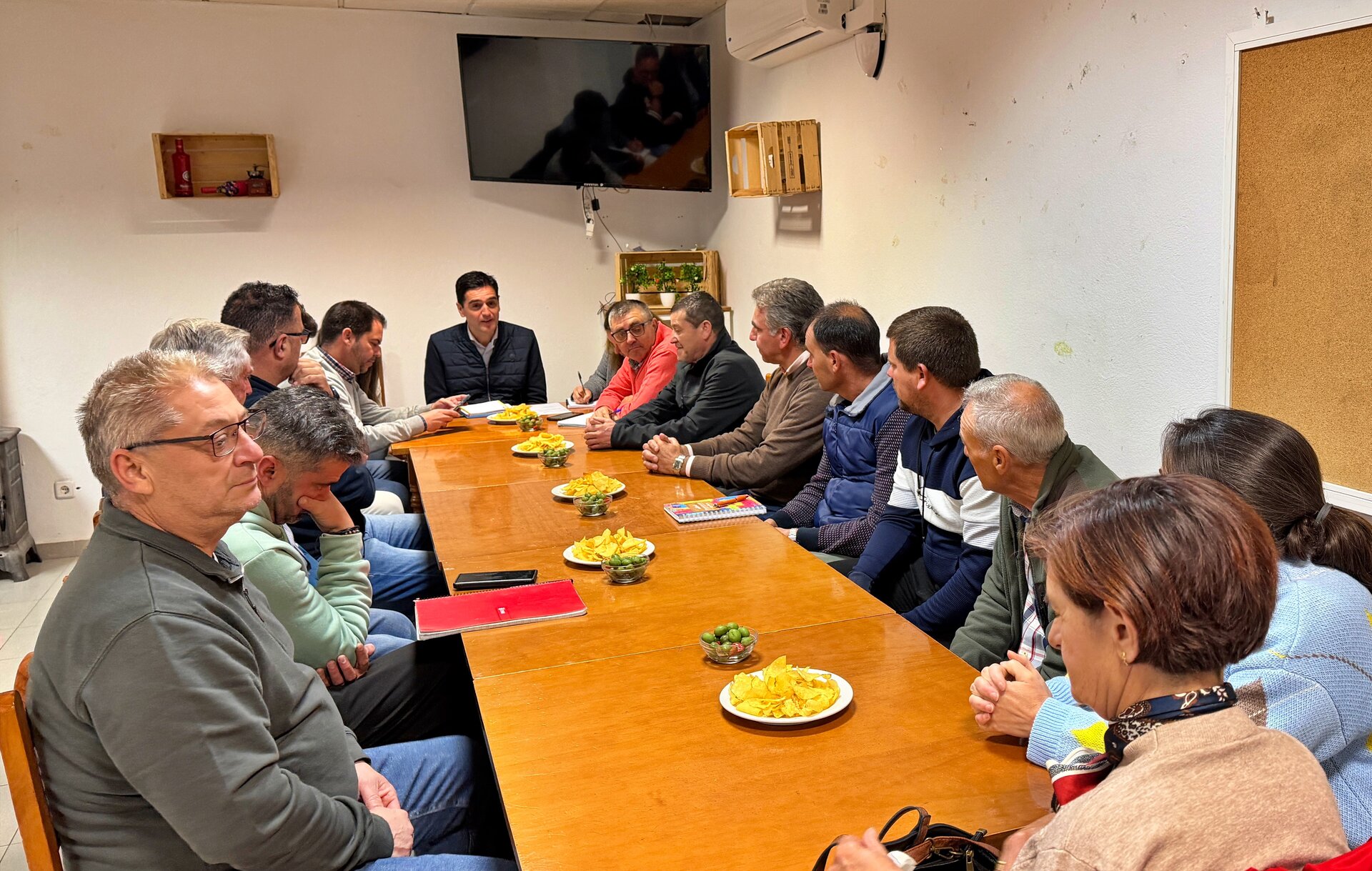 Alcalá la Real moviliza casi dos millones de euros para mejorar caminos y servicios en sus aldeas