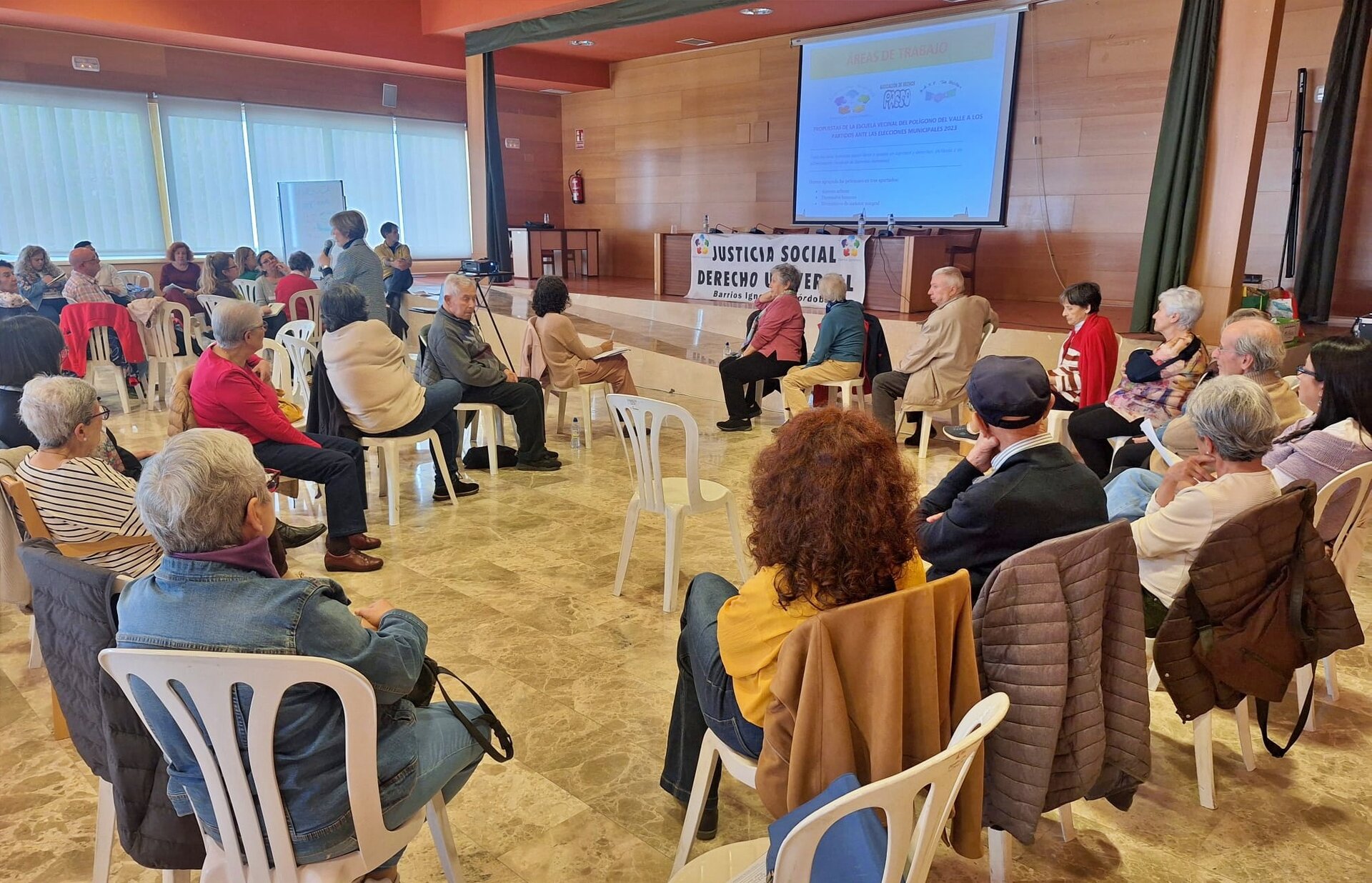 Barrios Ignorados pide a las administraciones cambiar el modelo de intervención para frenar la pobreza