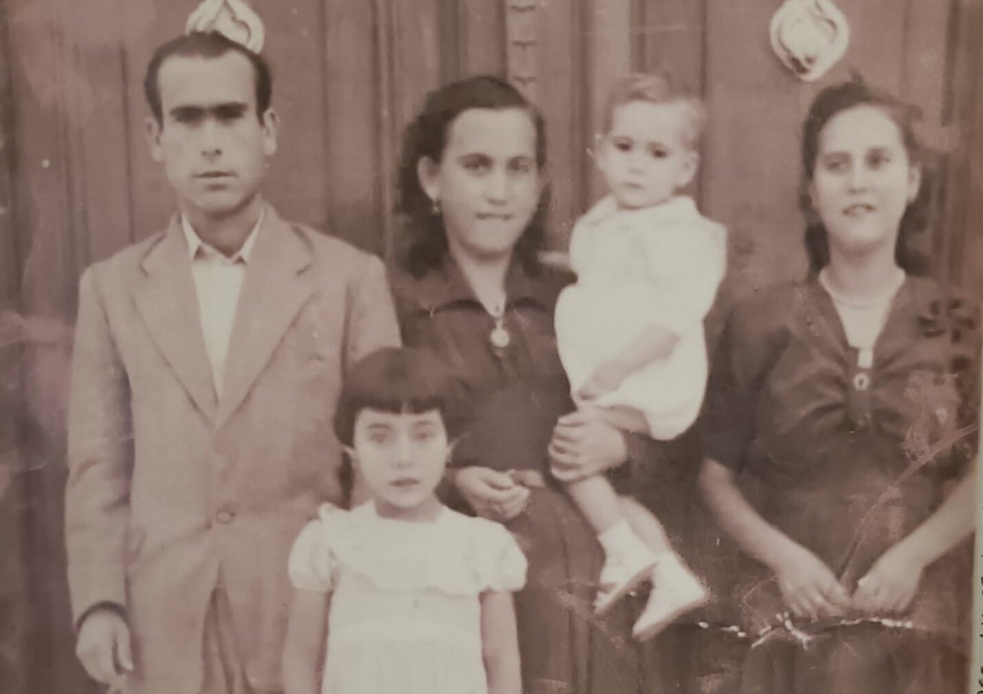 Tras la perdida huella de unos familiares muy misteriosos
