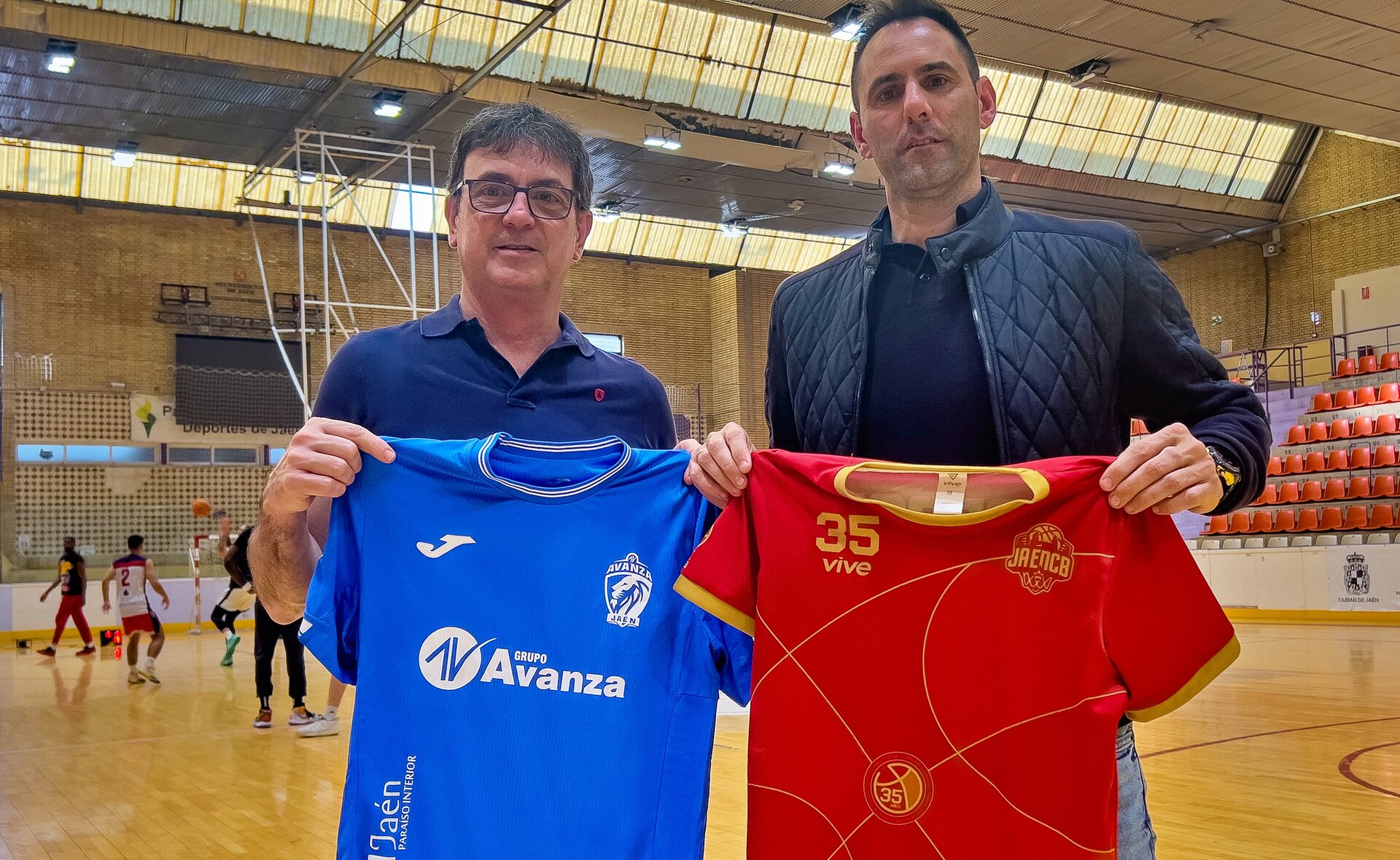 El Jaén CB y el Avanza se unen para para beneficio de los aficiones