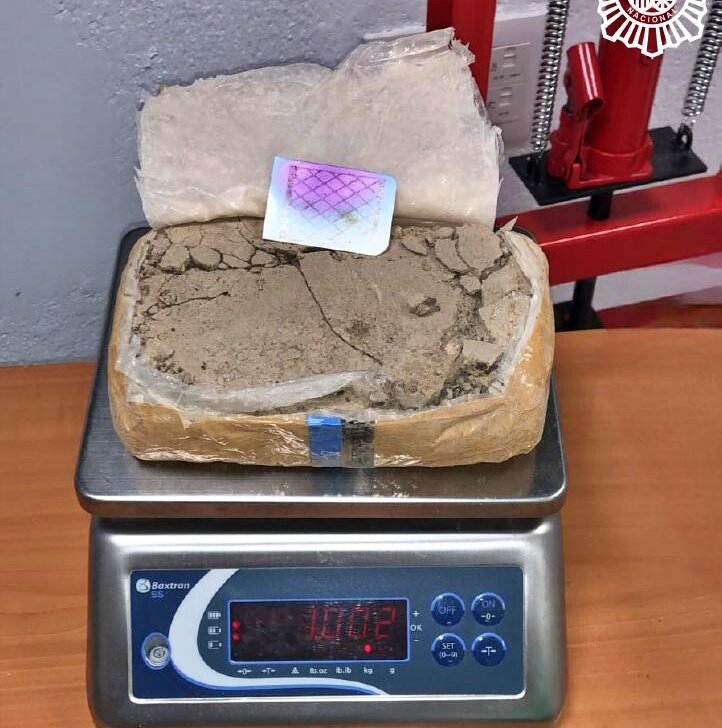 A prisión tras ser detenido en Linares con un kilo de heroína tras una persecución