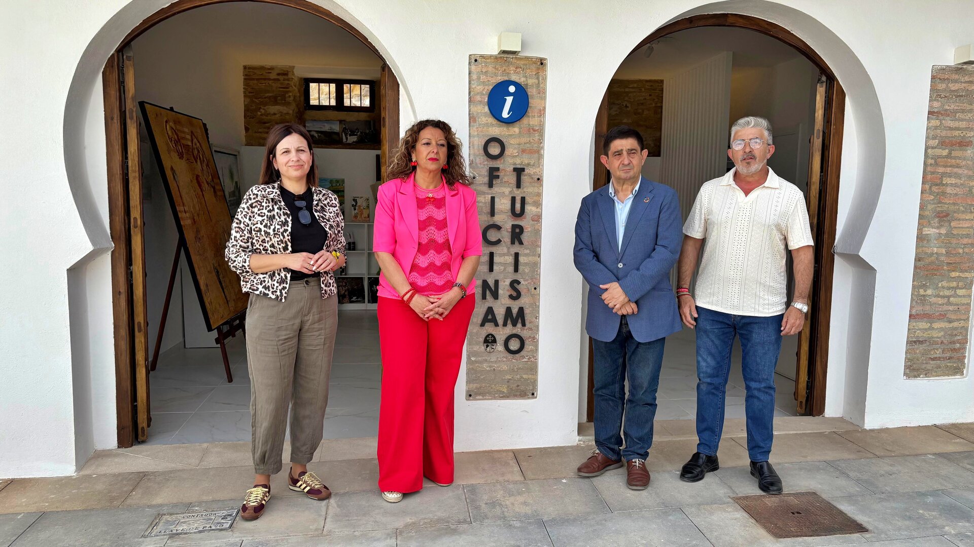 Lopera estrena una nueva oficina de turismo para impulsar su patrimonio 