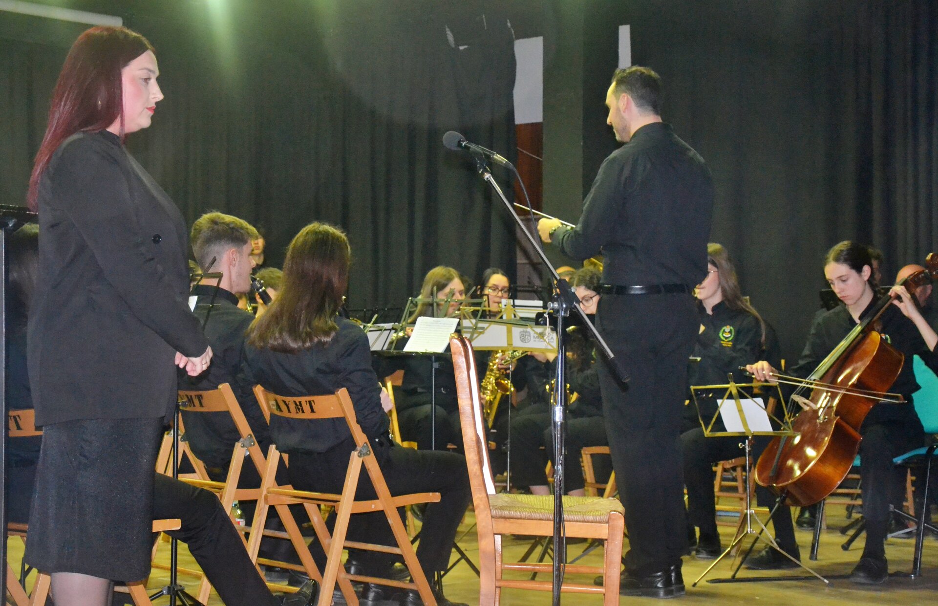 El Certamen de Saetas ilimina el Centro Cultural José Luis Quero