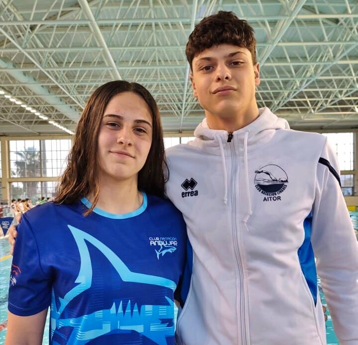 Nerea Montijano y Aitor Vizcaíno lideran el éxito del CN Linares en el Andaluz Absoluto