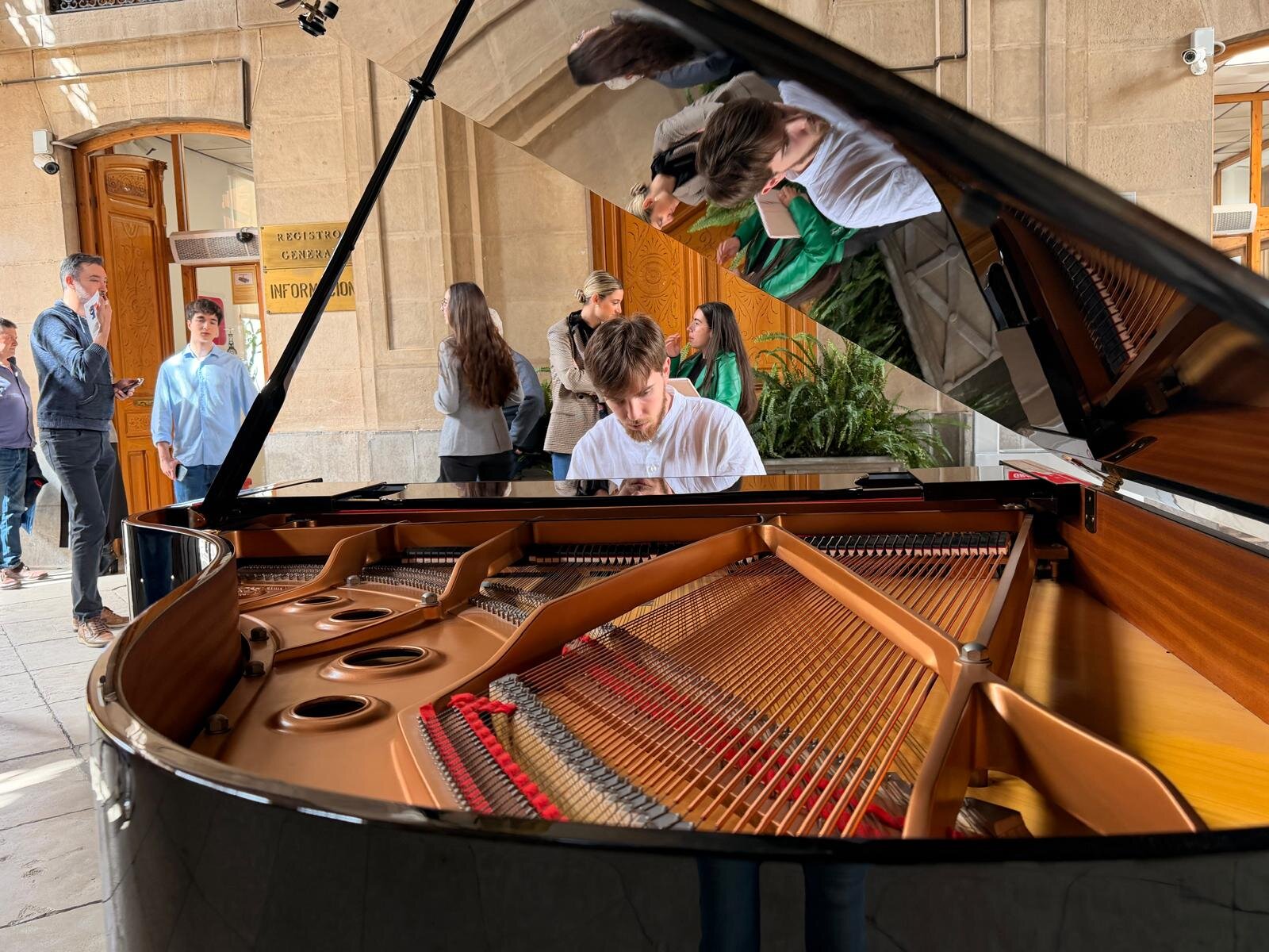 Pianos en la calle  y la música que viene de dentro