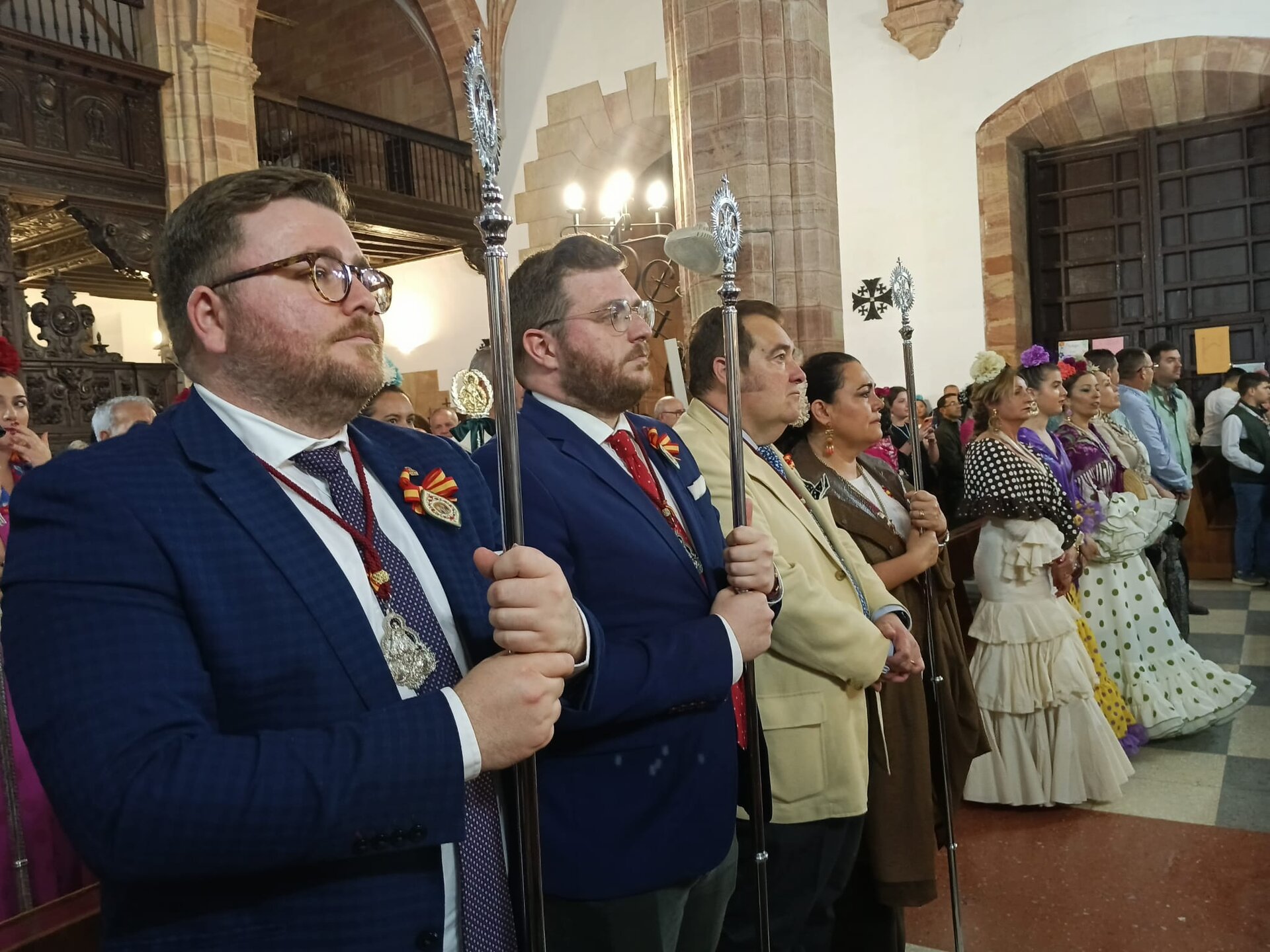 La lluvia transforma la entrada de cofradías en Andújar