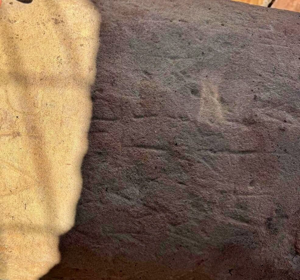 Hallan y recuperan tres miliarios romanos en Espeluy tras un desprendimiento por las lluvias