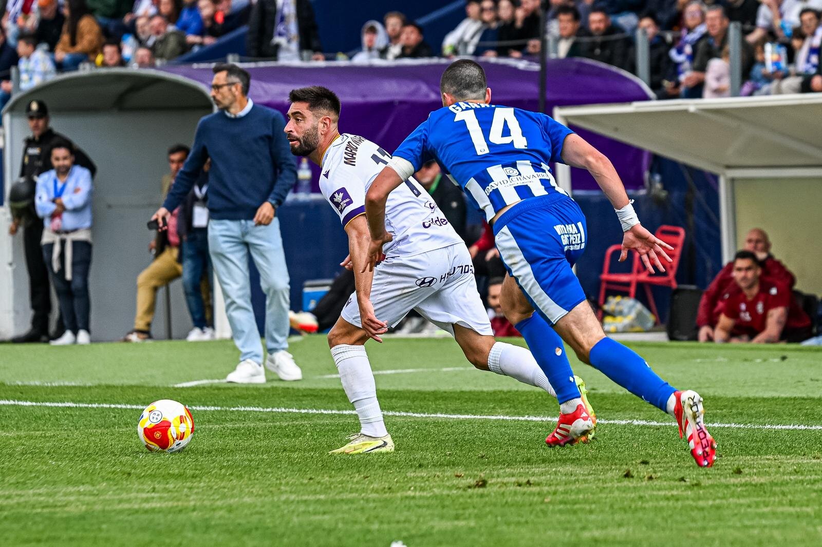 El Real Jaén cae ante el Alavés B y se jugará el ascenso en Vitoria