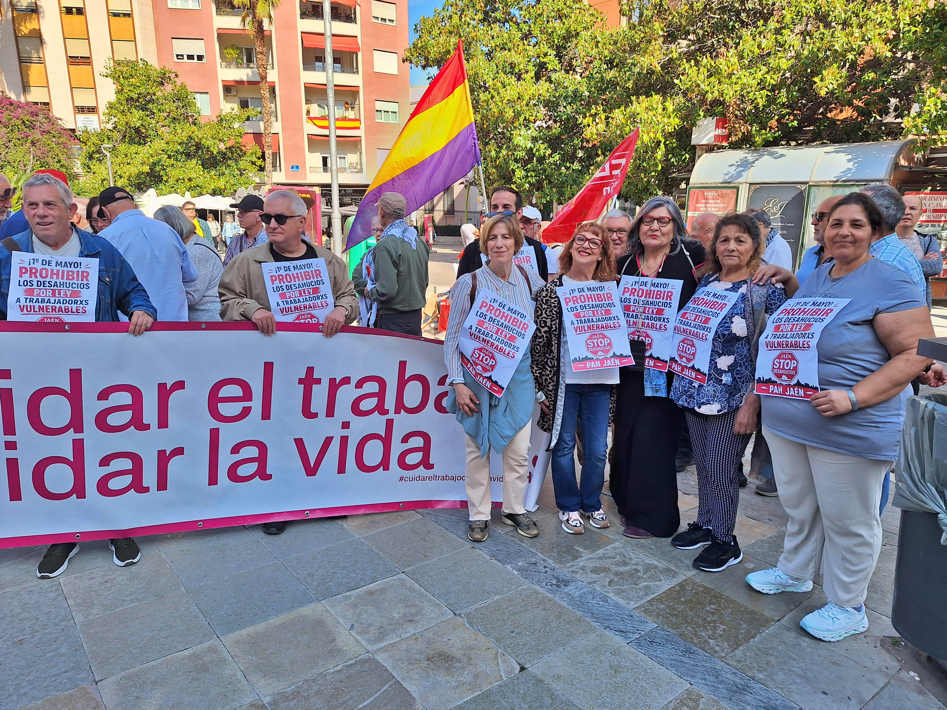 Recaudan en horas los 200 euros de multa impuestos a la portavoz  de la PAH tras frenar un desahucio