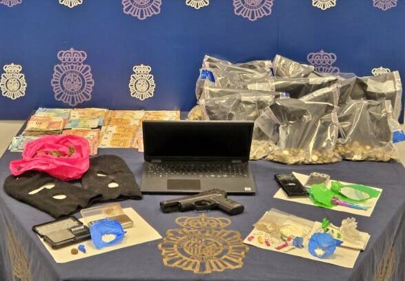 Desarticulada en Jaén una red de tráfico de drogas con seis registros y tres detenidos
