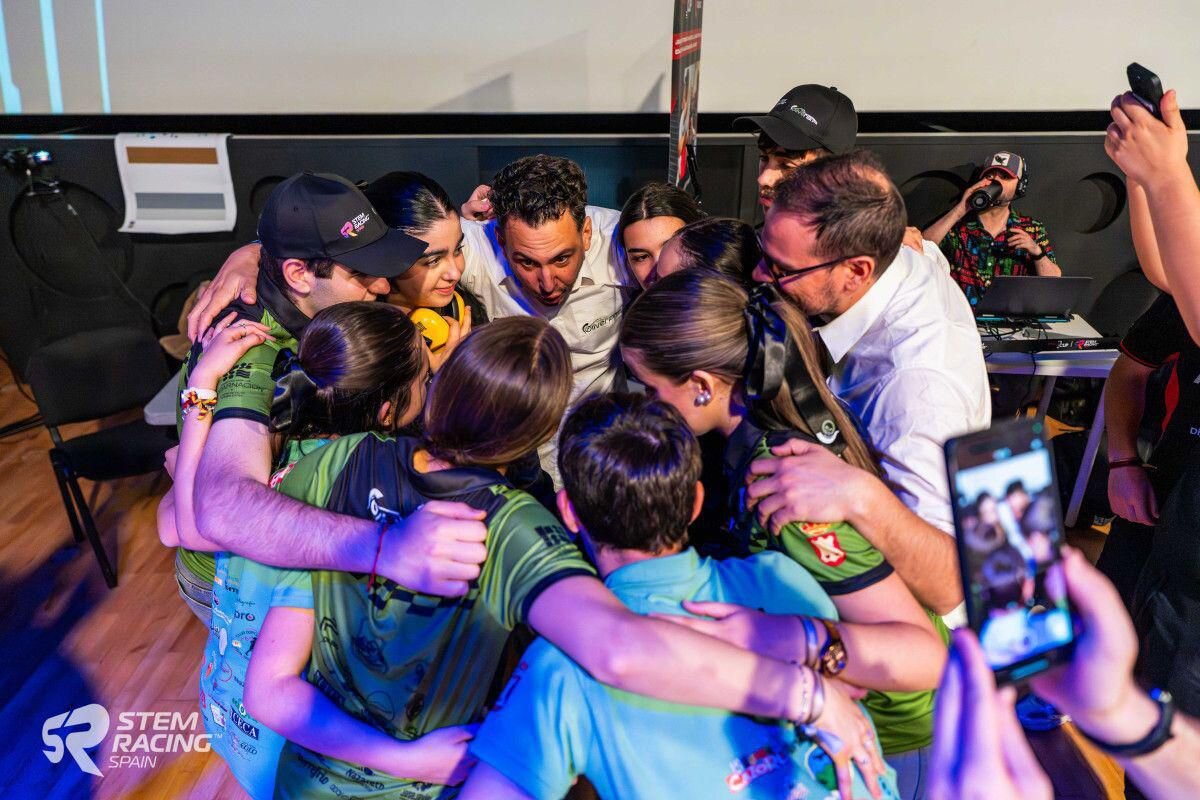 El talento STEM de dos institutos llega a la final de Fórmula 1 en Madrid