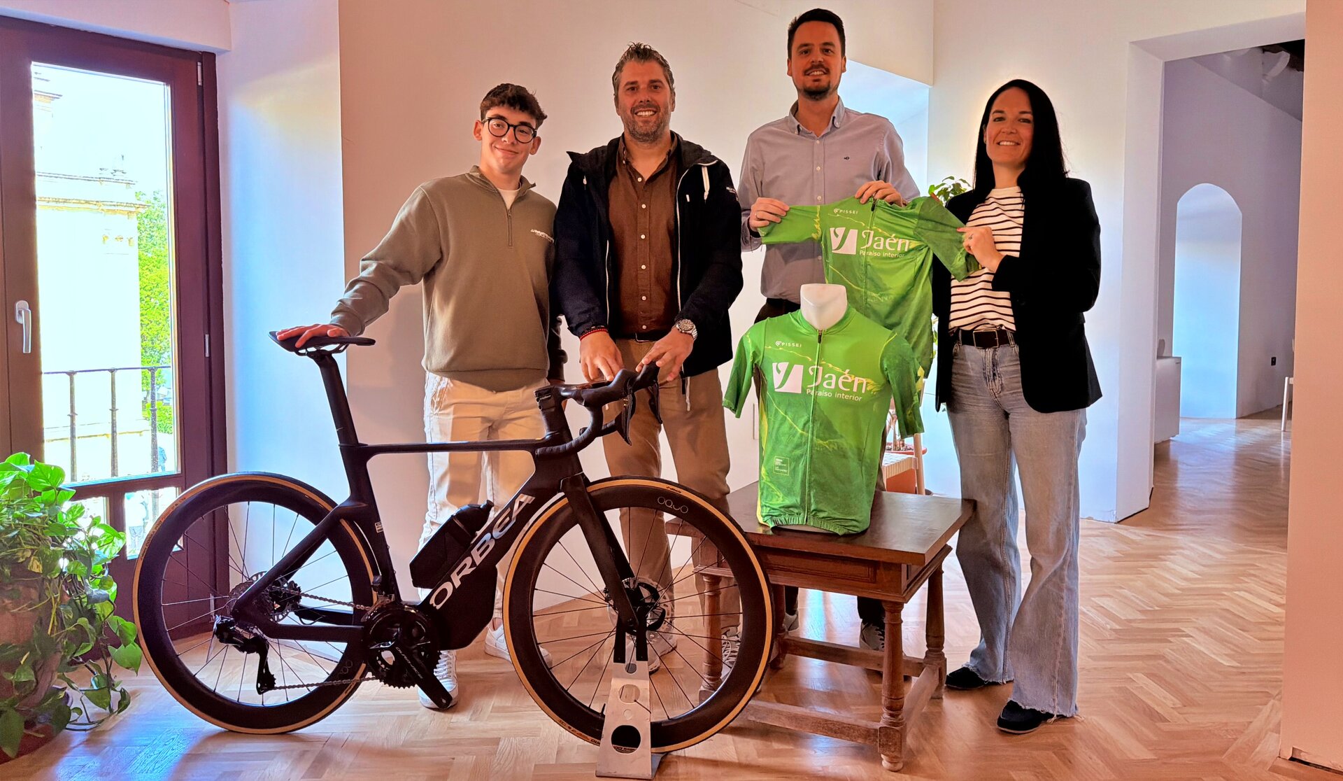 Úbeda impulsa la primera escuela federada de ciclismo de Jaén