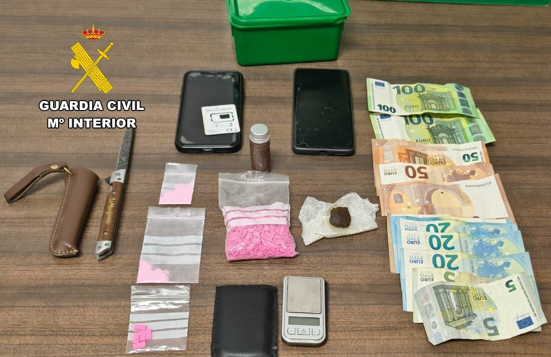 Dos arrestados en Torredelcampo por tráfico de drogas