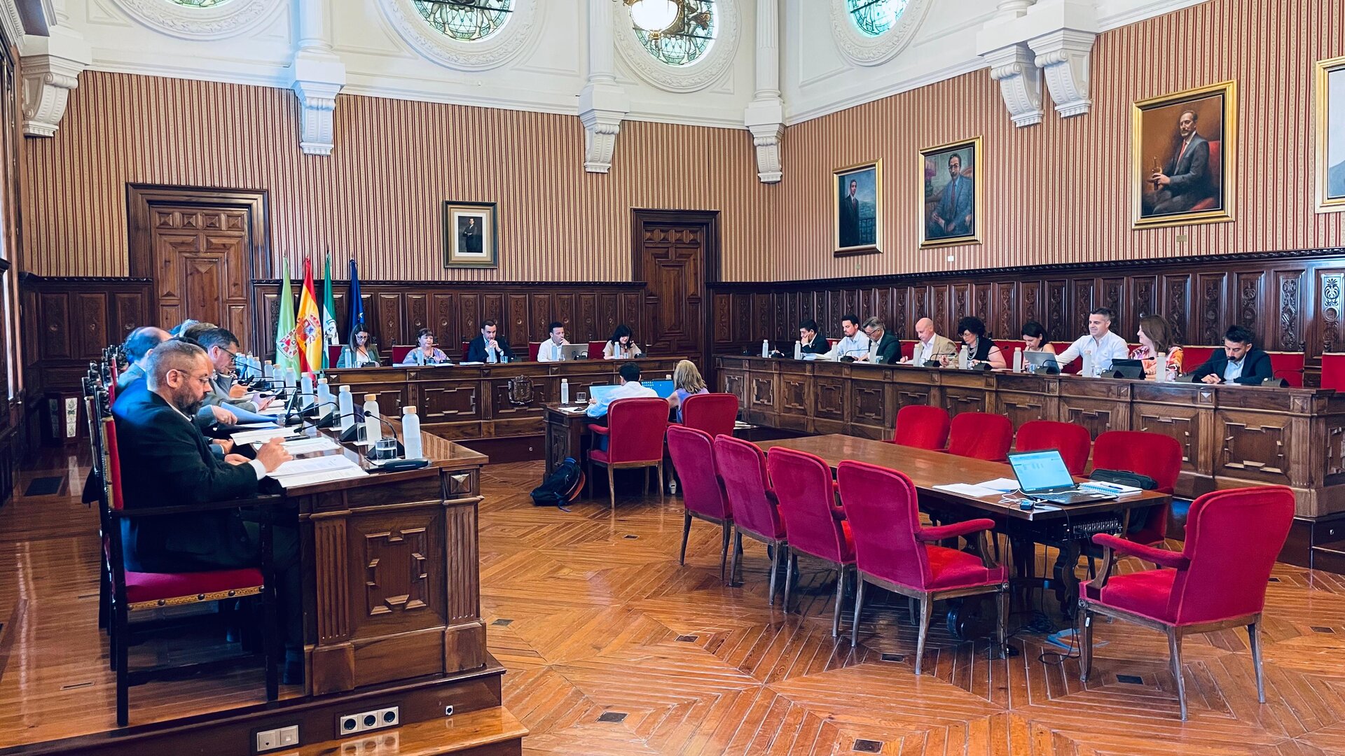 Luz verde a la devolución de tres millones de euros a los ayuntamientos