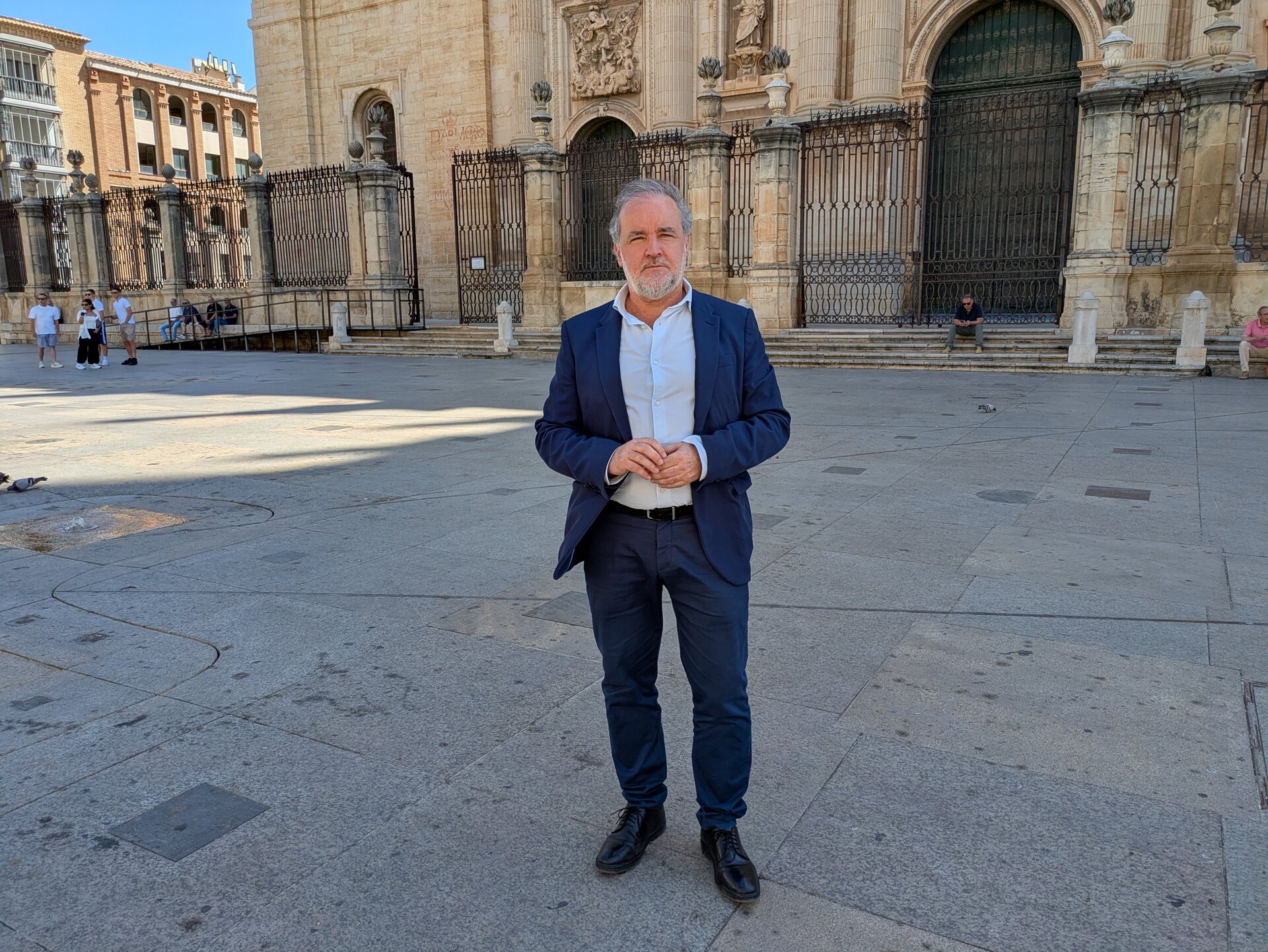 La capital activa un nuevo abono extraordinario para reducir la deuda con empresas y autónomos