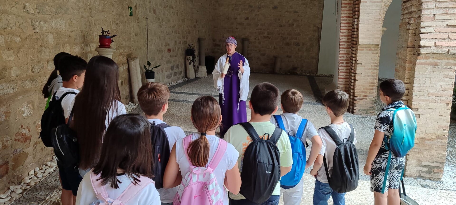 El colegio San Vicente de Paúl revaloriza el patrimonio de La Magdalena con una ruta turística