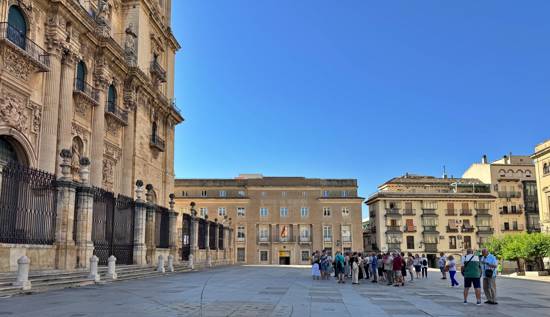 Más de 200 empresas turísticas se unen para reivindicar el verano de Jaén