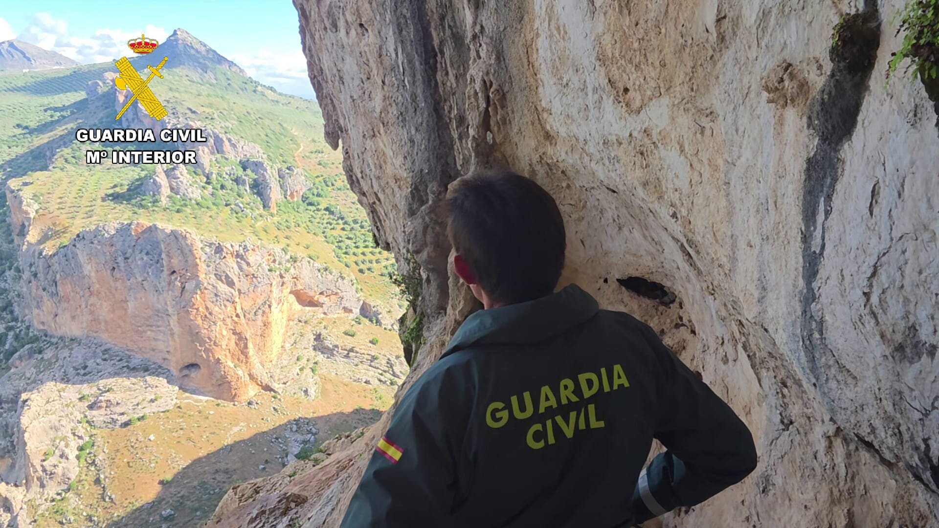 Investigan actuaciones no autorizadas en un abrigo con arte rupestre protegido de Los Villares