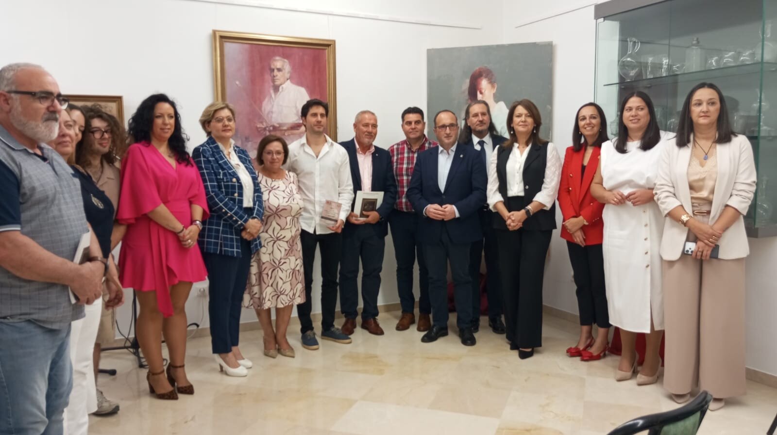 Artistas de todo el mundo concurren al 'Cerezo Moreno' de pintura