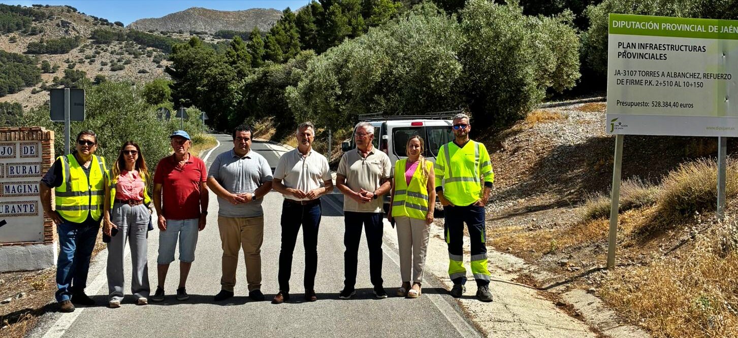 La Diputación invierte 486.000 euros en la mejora de la carretera entre Torres y Albanchez de Mágina