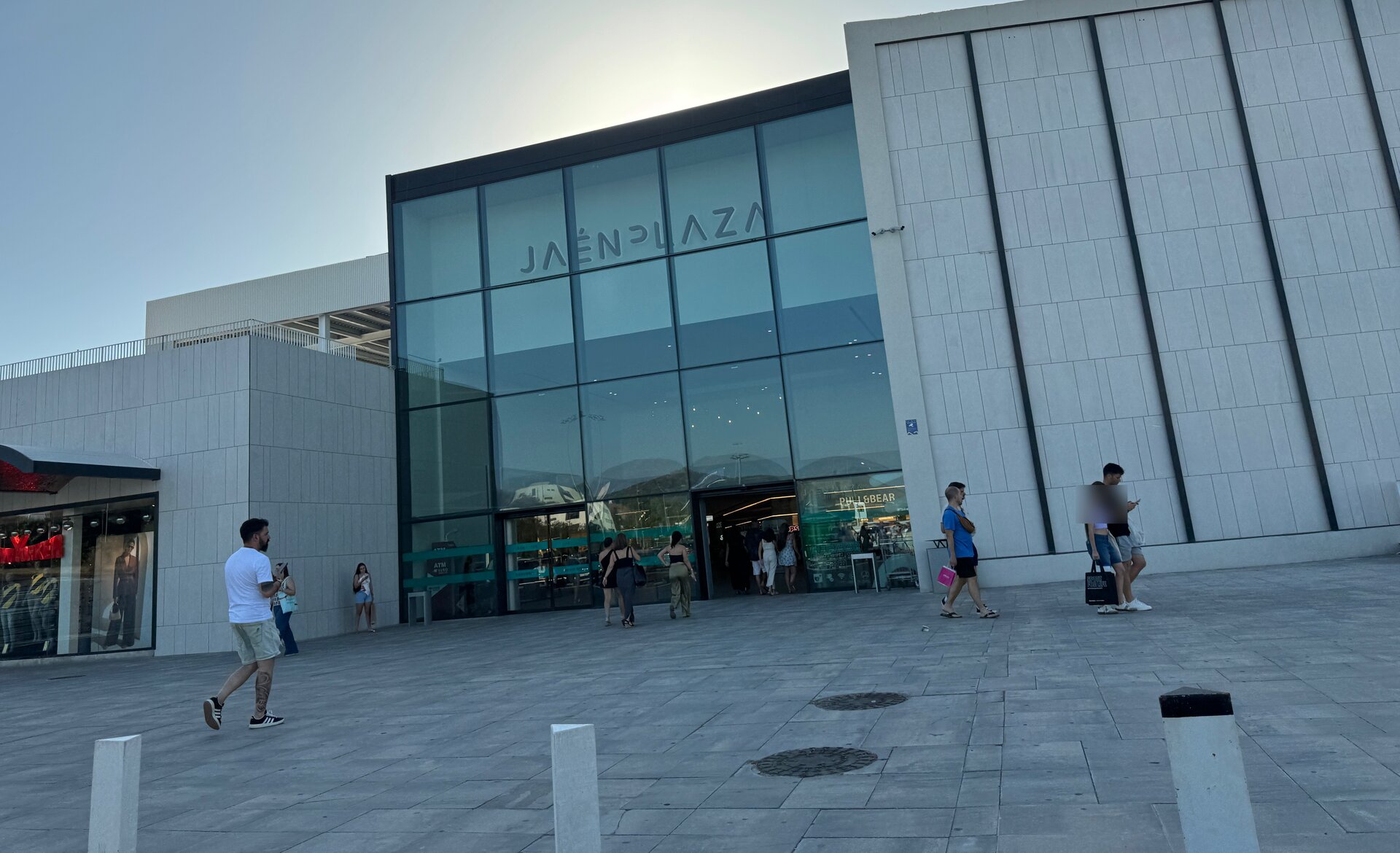 El Jaén Plaza prepara la apertura de cinco nuevas firmas comerciales