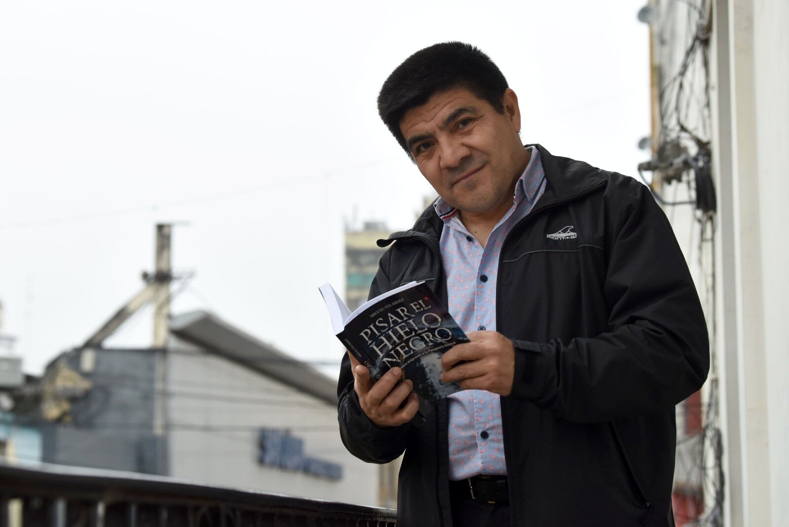 Miguel Velárdez: "Mi libro sobre los migrantes en la Patagonia sería imposible sin la beca Michael Jacobs"