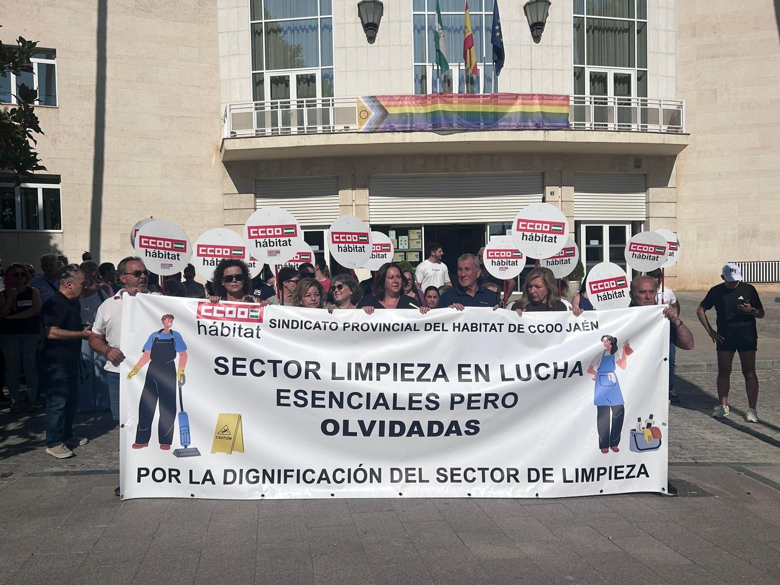 El bloqueo del convenio de la limpieza en Jaén enfrenta a CCOO y UGT