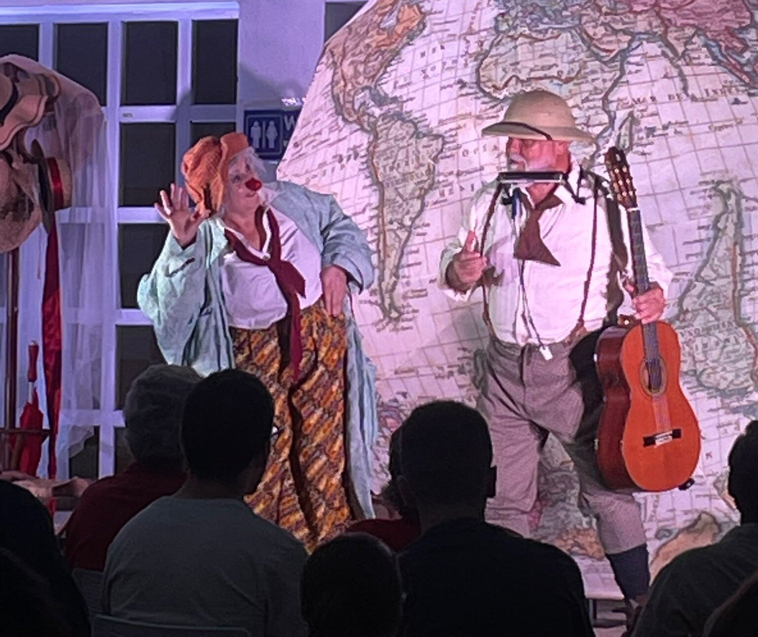 El teatro que llega donde casi nunca se levanta el telón